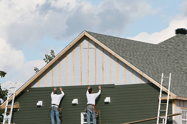 Professional Siding Contractor technician working in Easley, SC