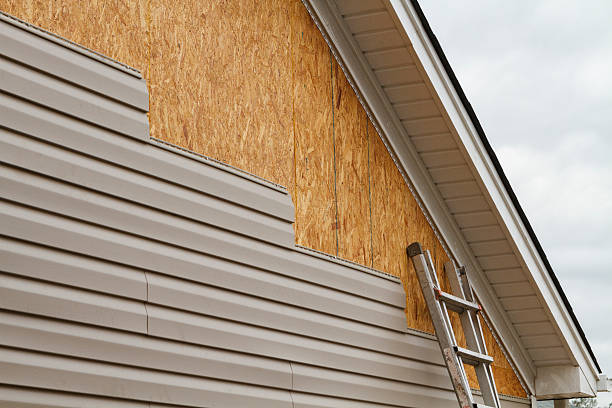 24/7 Emergency Siding Contractor experts in Easley, SC
